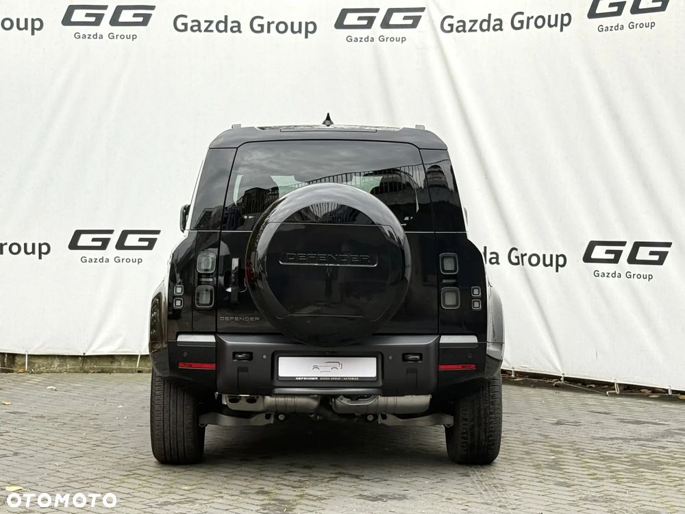 Land Rover Defender 110 D350 X-Dynamic HSE - 12