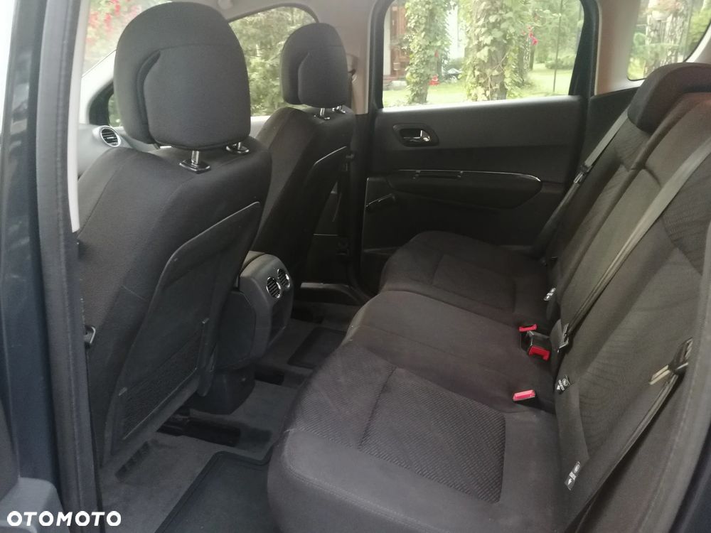 Peugeot 3008 1.6 Active - 8