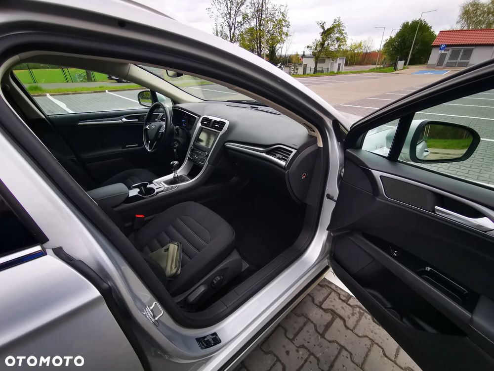 Ford Mondeo 2.0 TDCi STart-Stopp Titanium - 9