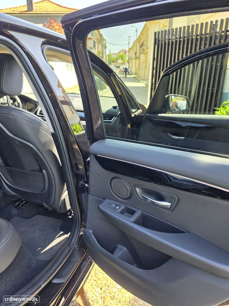 BMW 225xe Active Tourer iPerformance - 10