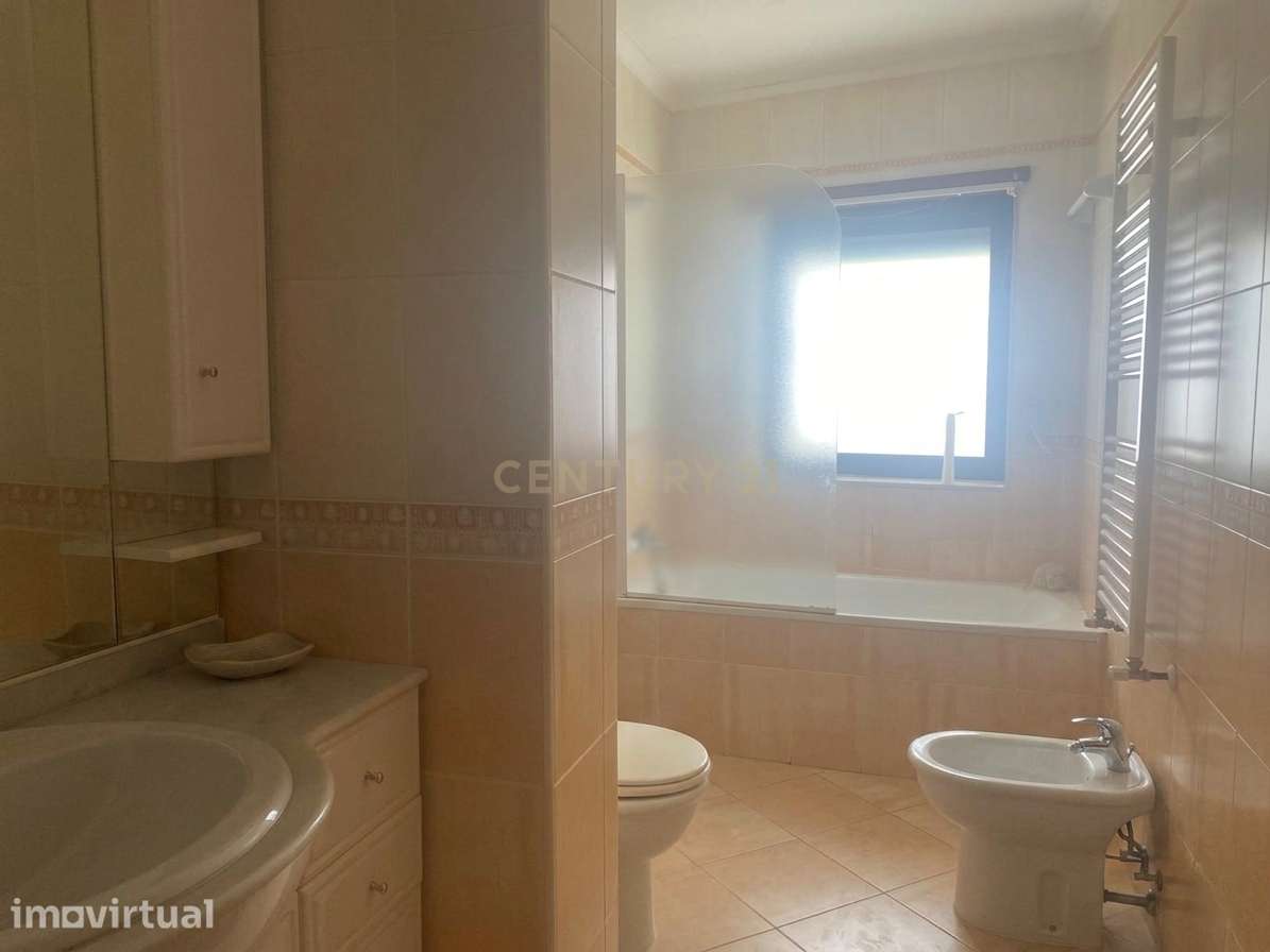 Apartamento T3 em Santa Maria Maior com Terraço, Chaves - Grande imagem: 5/11