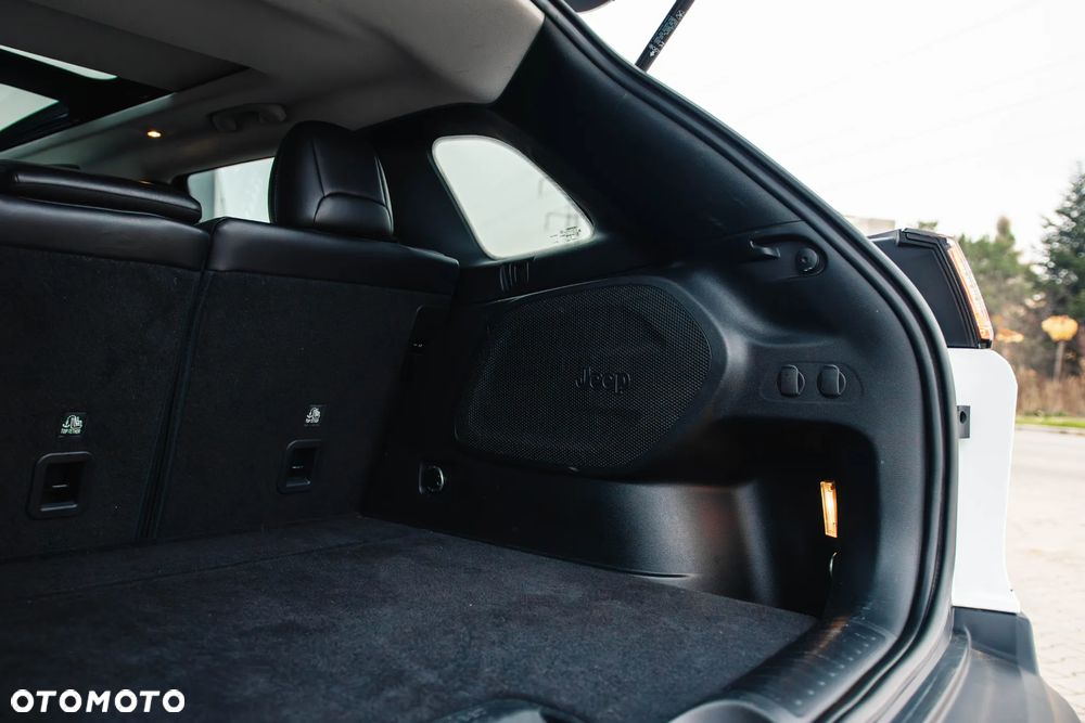 Jeep Cherokee 3.2 V6 Active Drive I Limited - 11