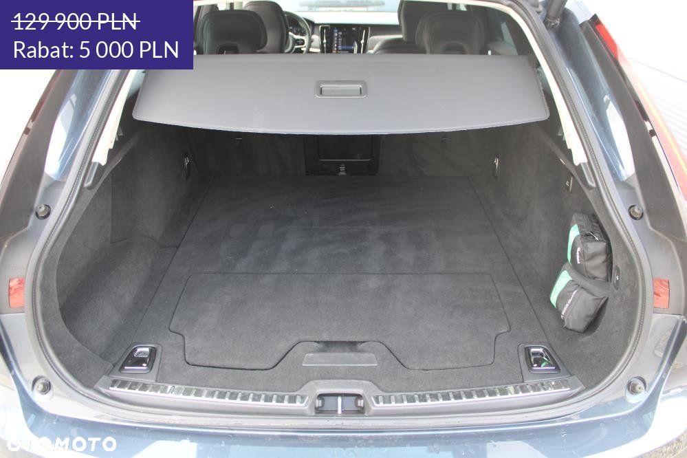 Volvo V90 Cross Country - 13