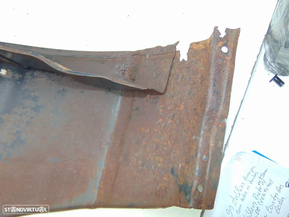 BMW E21 guarda lamas - 13