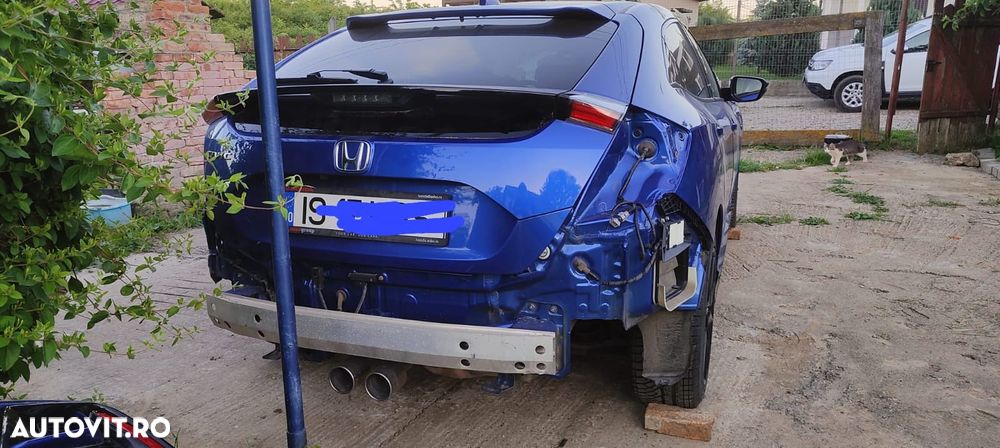 Honda Civic 1.5 VTEC Turbo CVT Sport Plus - 4
