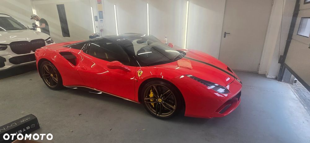 Ferrari 488 - 7