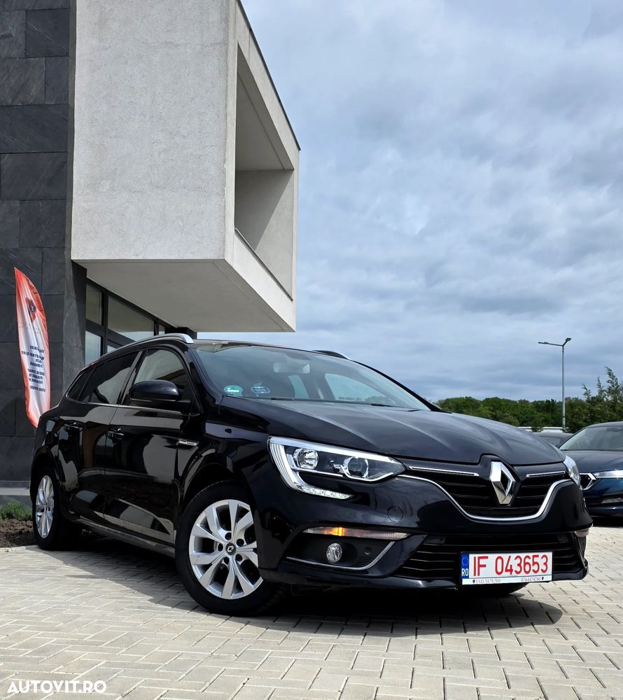 Renault Megane TCe 140 GPF LIMITED - 2