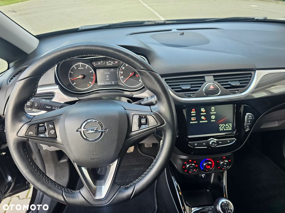 Opel Corsa 1.4 16V Cosmo - 11