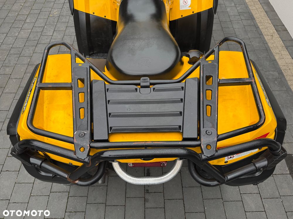 Can-Am Outlander - 11
