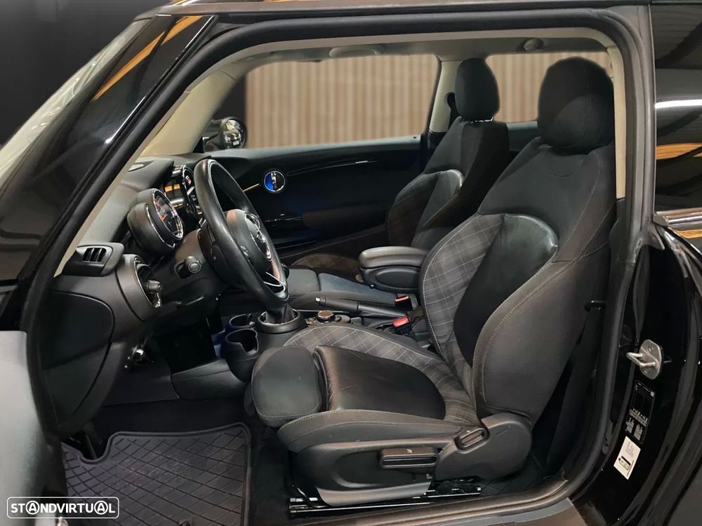 MINI 3 Portas Cooper D - 7