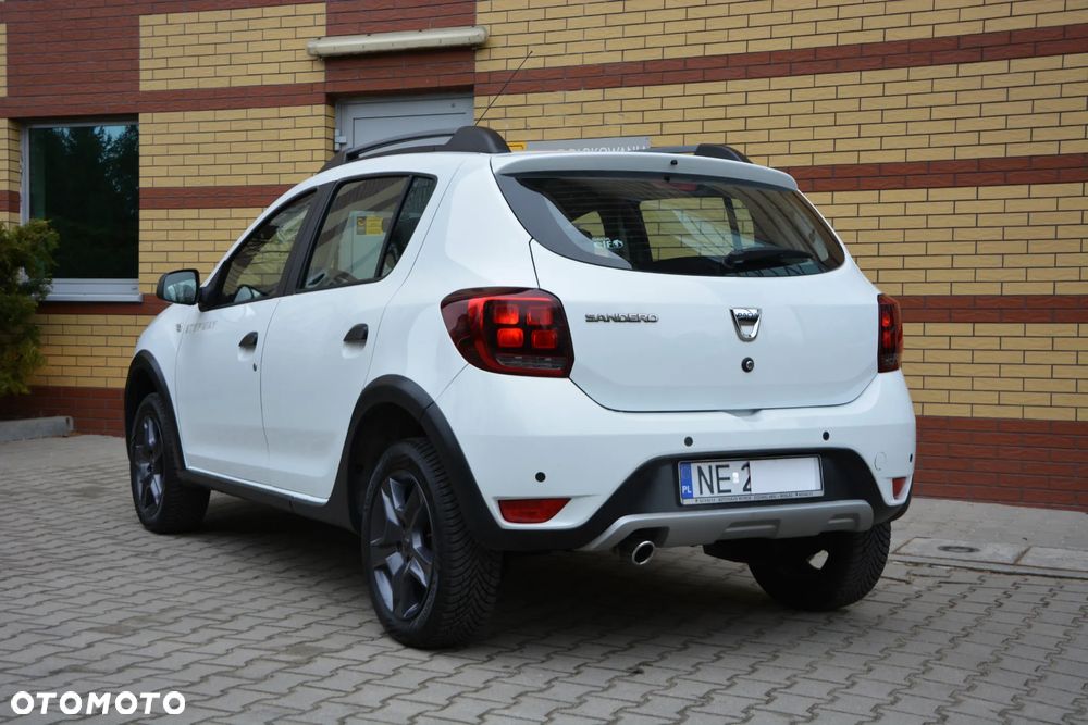 Dacia Sandero Stepway 0.9 TCe Laureate S&S - 3