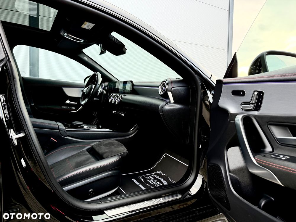 Mercedes-Benz CLA 180 d 7G-DCT AMG Line - 27