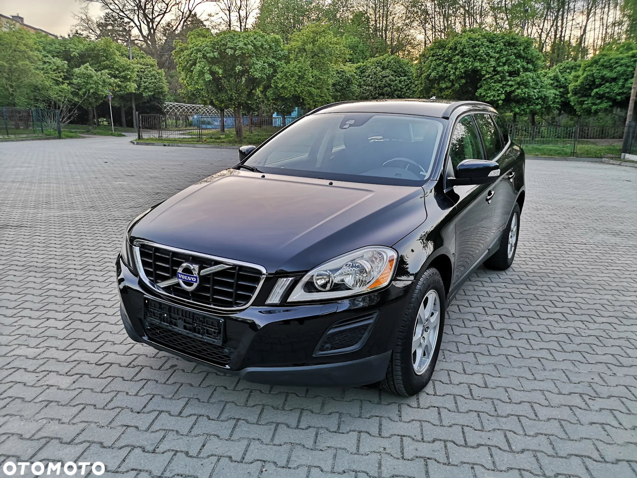 Volvo XC 60 D3 AWD Momentum - 27