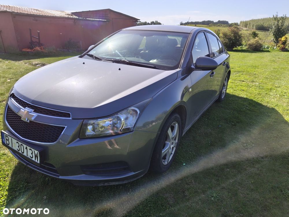 Chevrolet Cruze - 1