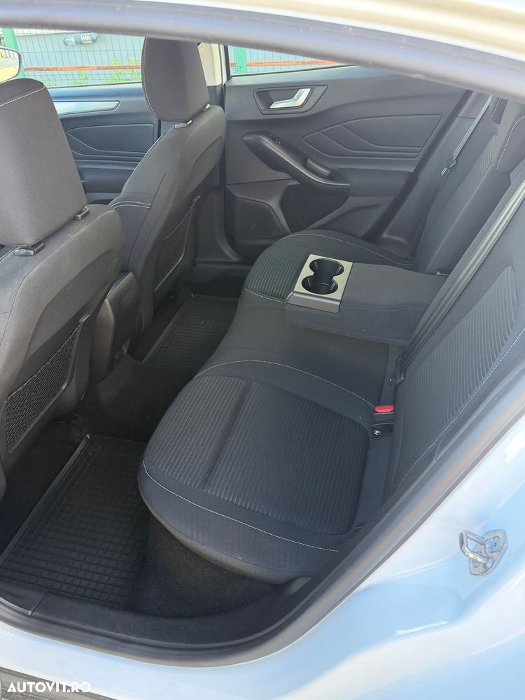Ford Focus 1.5 EcoBlue Titanium - 32