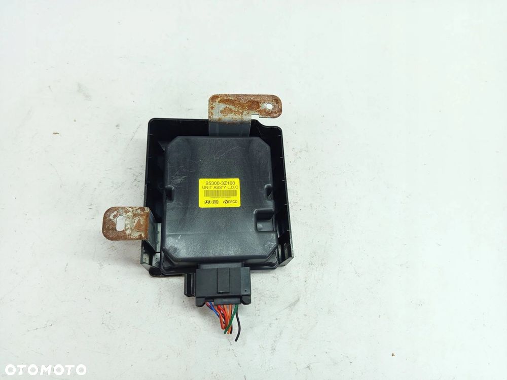 STEROWNIK MODUŁ ASSY 95300-3Z100 HYUNDAI I40 - 1
