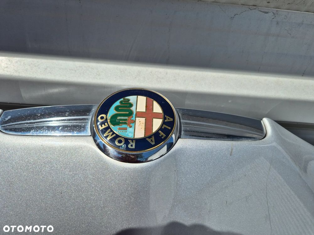 Maska pokrywa silnika Alfa Romeo 159 - 6