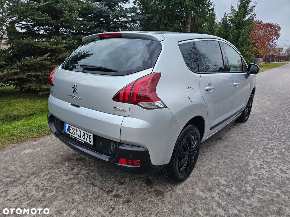 Peugeot 3008 1.6 BlueHDi Allure S&S - 30