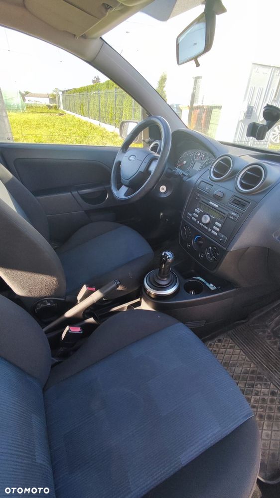 Ford Fiesta 1.4 Durashift-EST Connection - 12