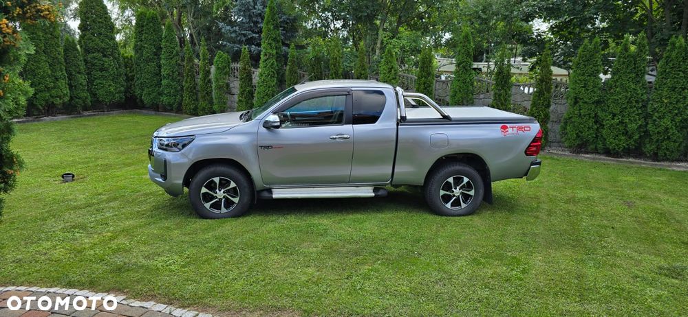 Toyota Hilux 2.4 D-4D Double Cab DLX 4x4 - 15