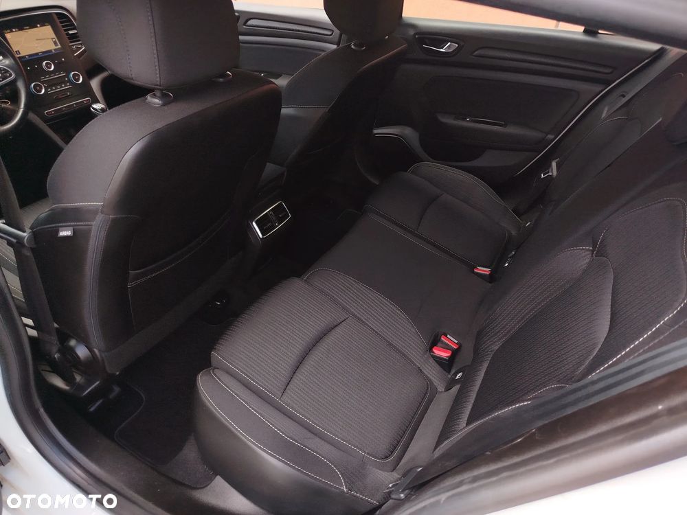 Renault Megane ENERGY TCe 130 INTENS - 23