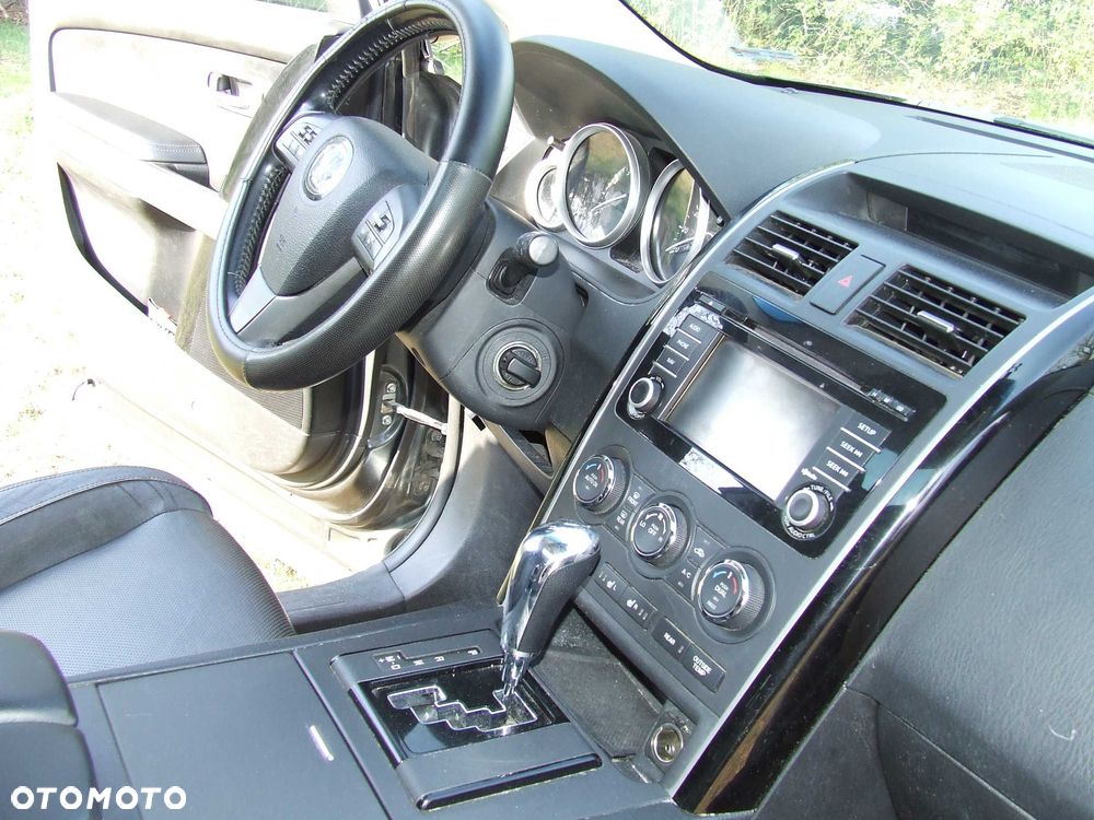 Mazda CX-9 - 8