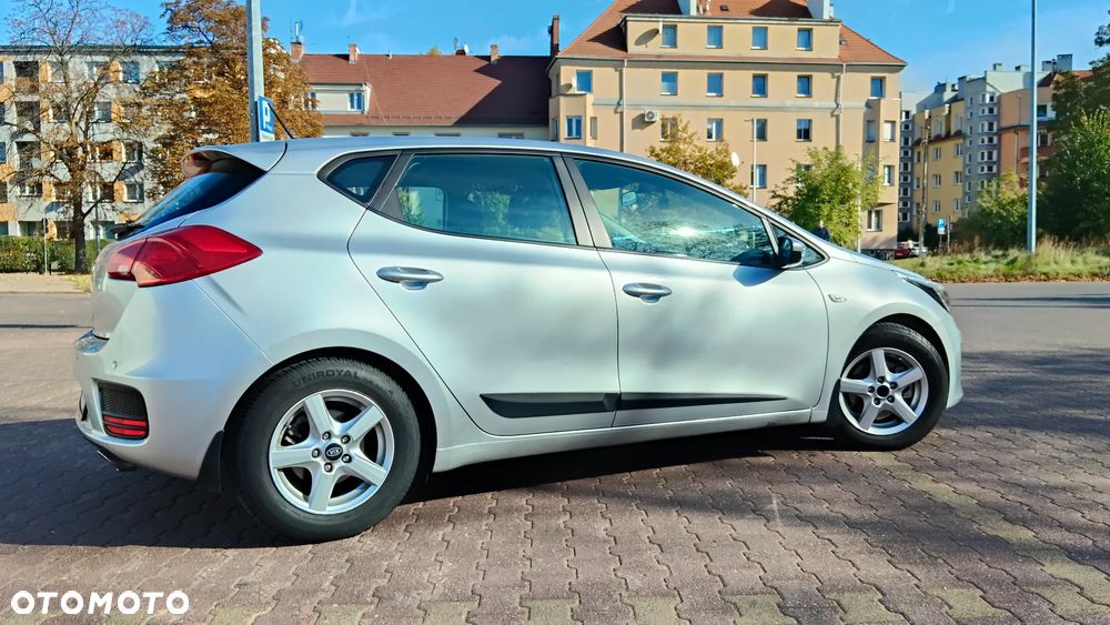 Kia Ceed 1.6 GDI M - 10