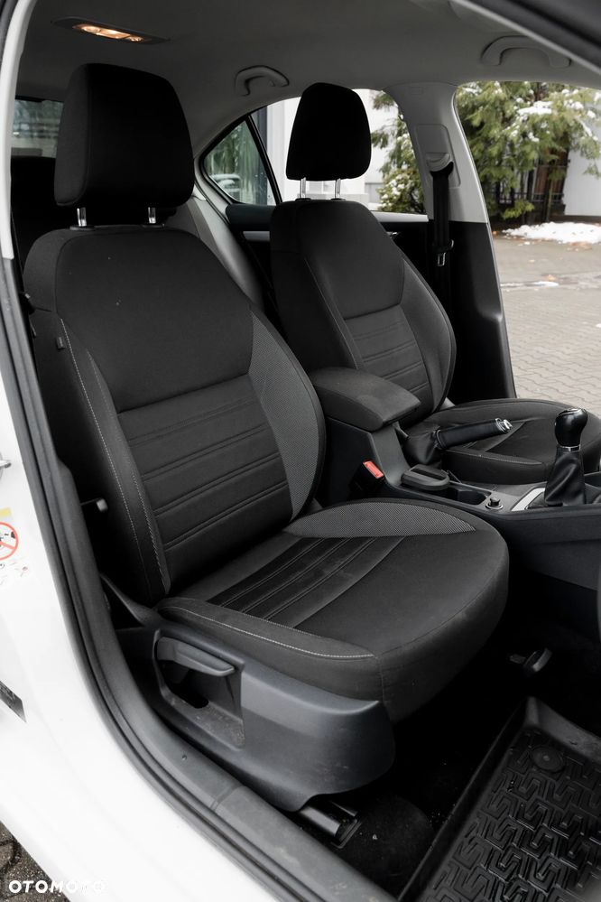 Skoda Octavia 1.6 TDI SCR Ambition - 9