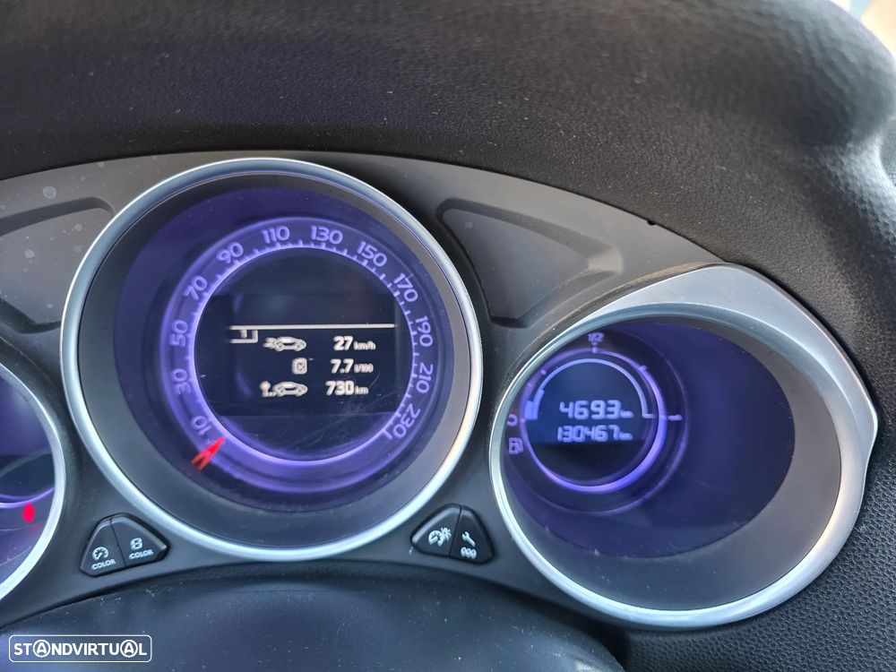 DS DS4 PureTech 130 Stop&Start SoChic - 11