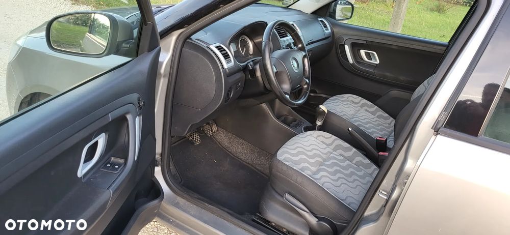 Skoda Fabia 1.4 16V Ambiente - 8