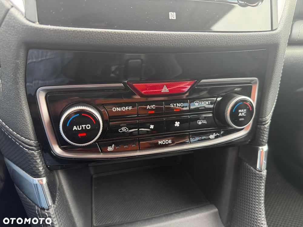 Subaru Forester 2.0i-L Platinum (EyeSight) Lineartronic - 36