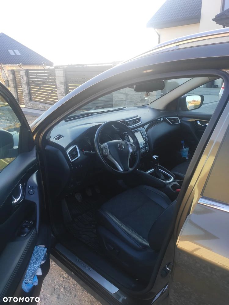 Nissan Qashqai 1.5 dCi Tekna EU6 - 12