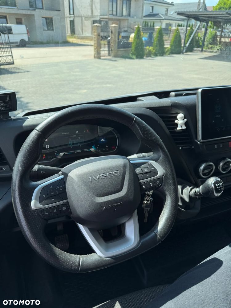 Iveco 50C35 - 9