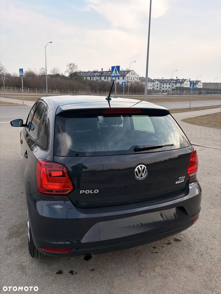 Volkswagen Polo 1.4 TDI (Blue Motion Technology) Highline - 2