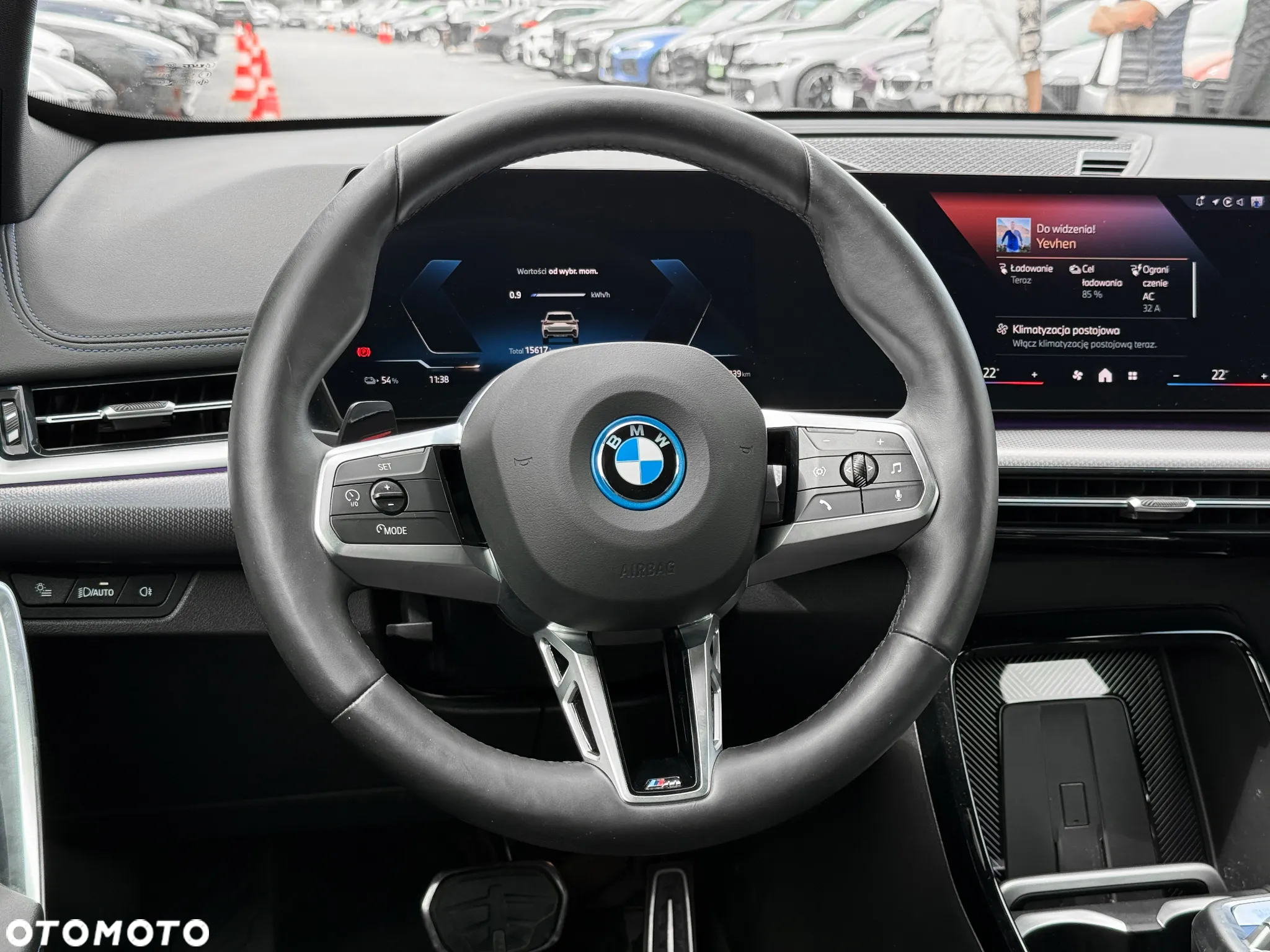 BMW iX1 eDrive20 66.5kWh M Sport - 24