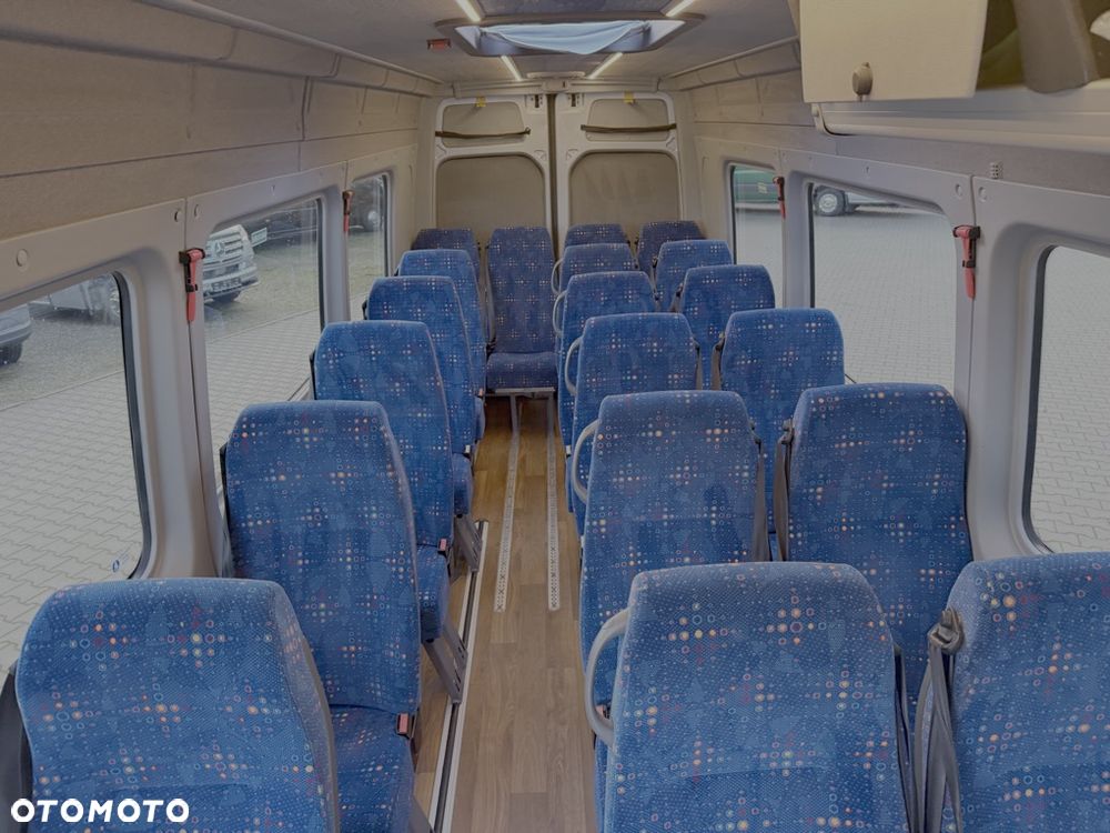 Mercedes-Benz Sprinter 516 Nr. Oferty: 18 - 24