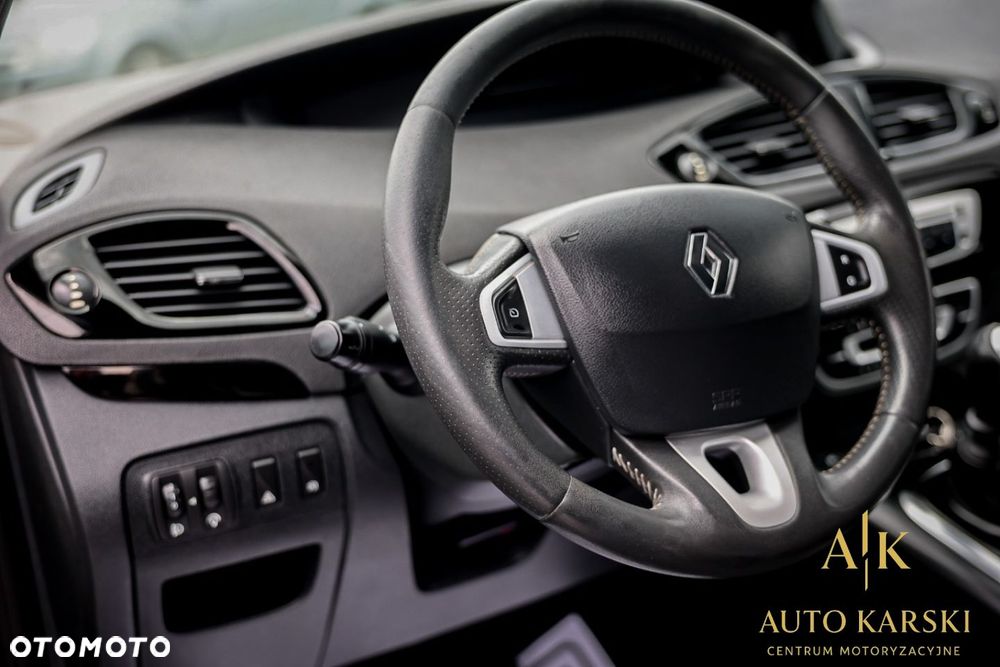 Renault Scenic - 12