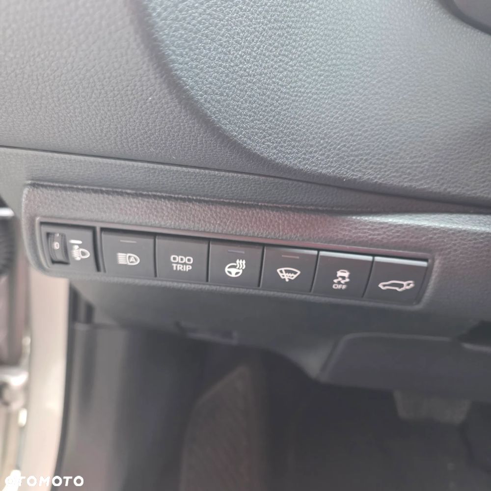 Toyota Corolla 1.8 Hybrid GR Sport Dynamic - 6