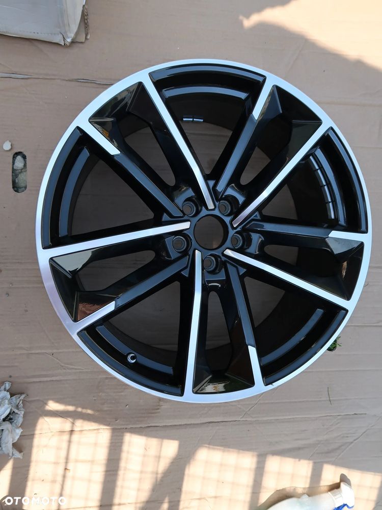 FELGA AUDI A6 A7 RS7 4G8601025AS 21'' - 1