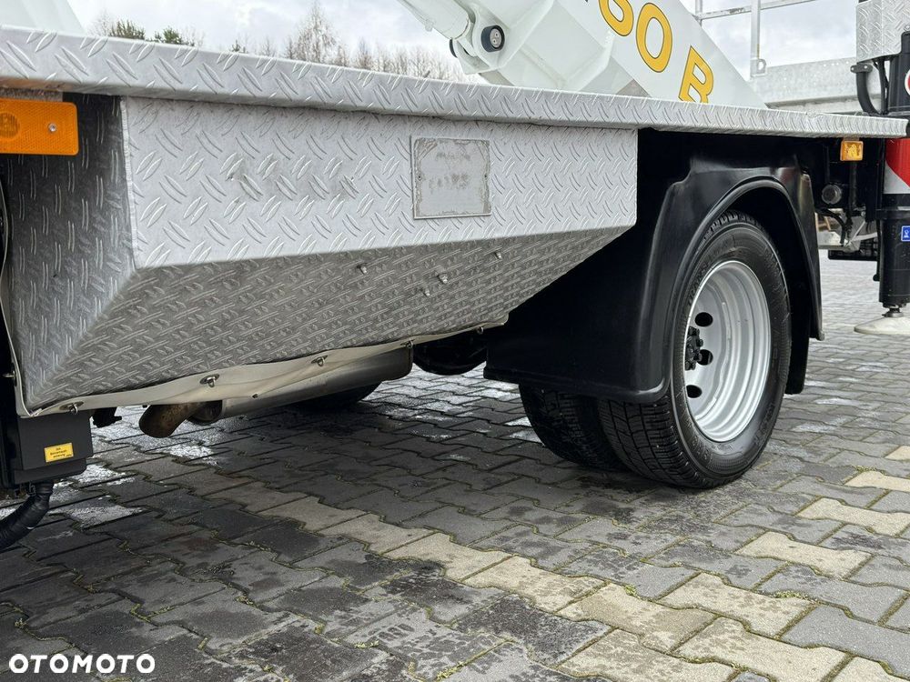 Nissan Cabstar - 12