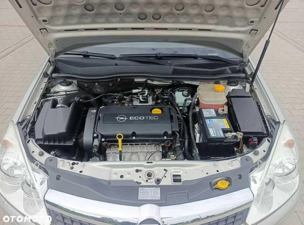 Opel Astra 1.6 Cosmo - 30