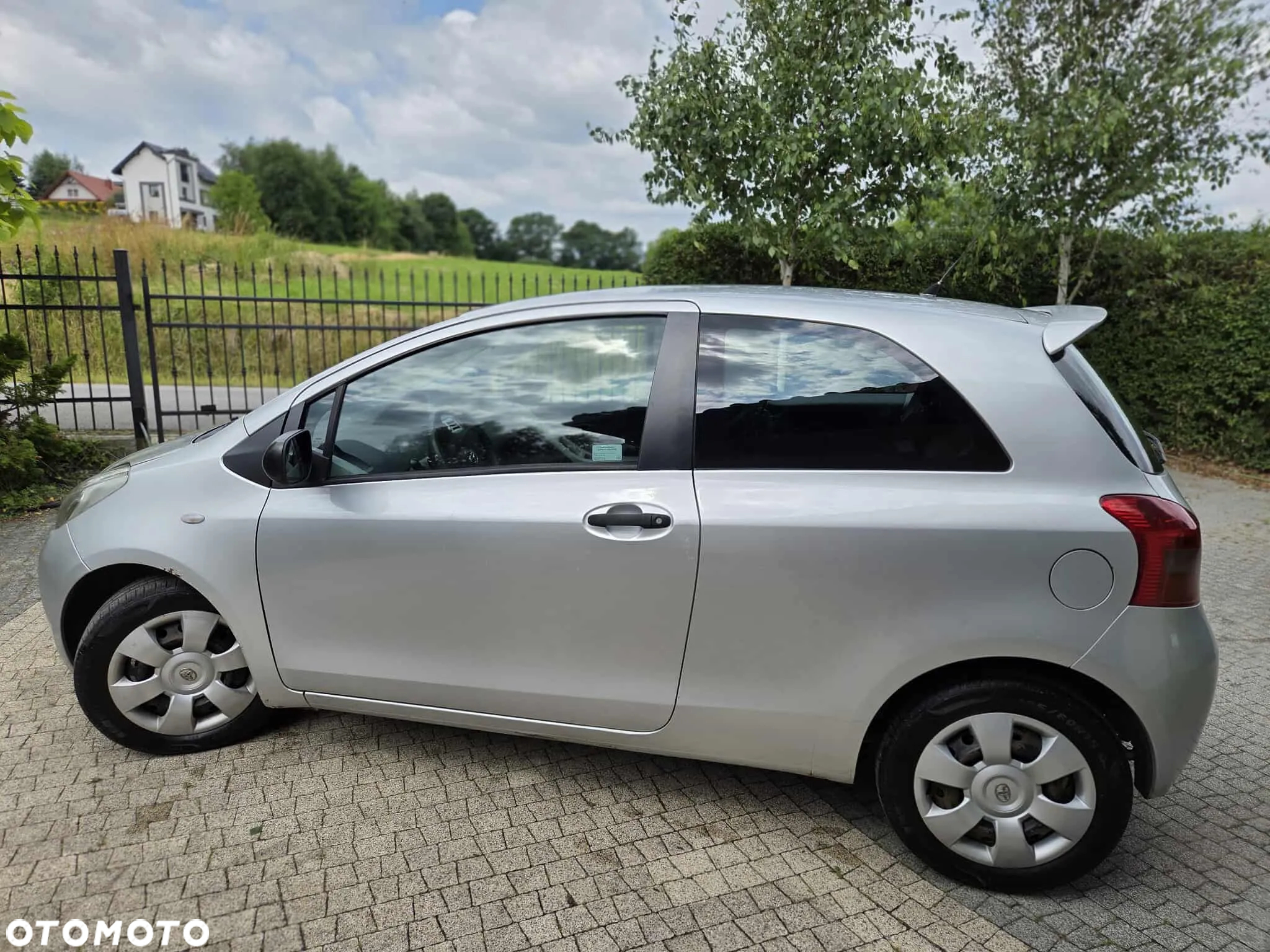 Toyota Yaris 1.3 Luna - 8