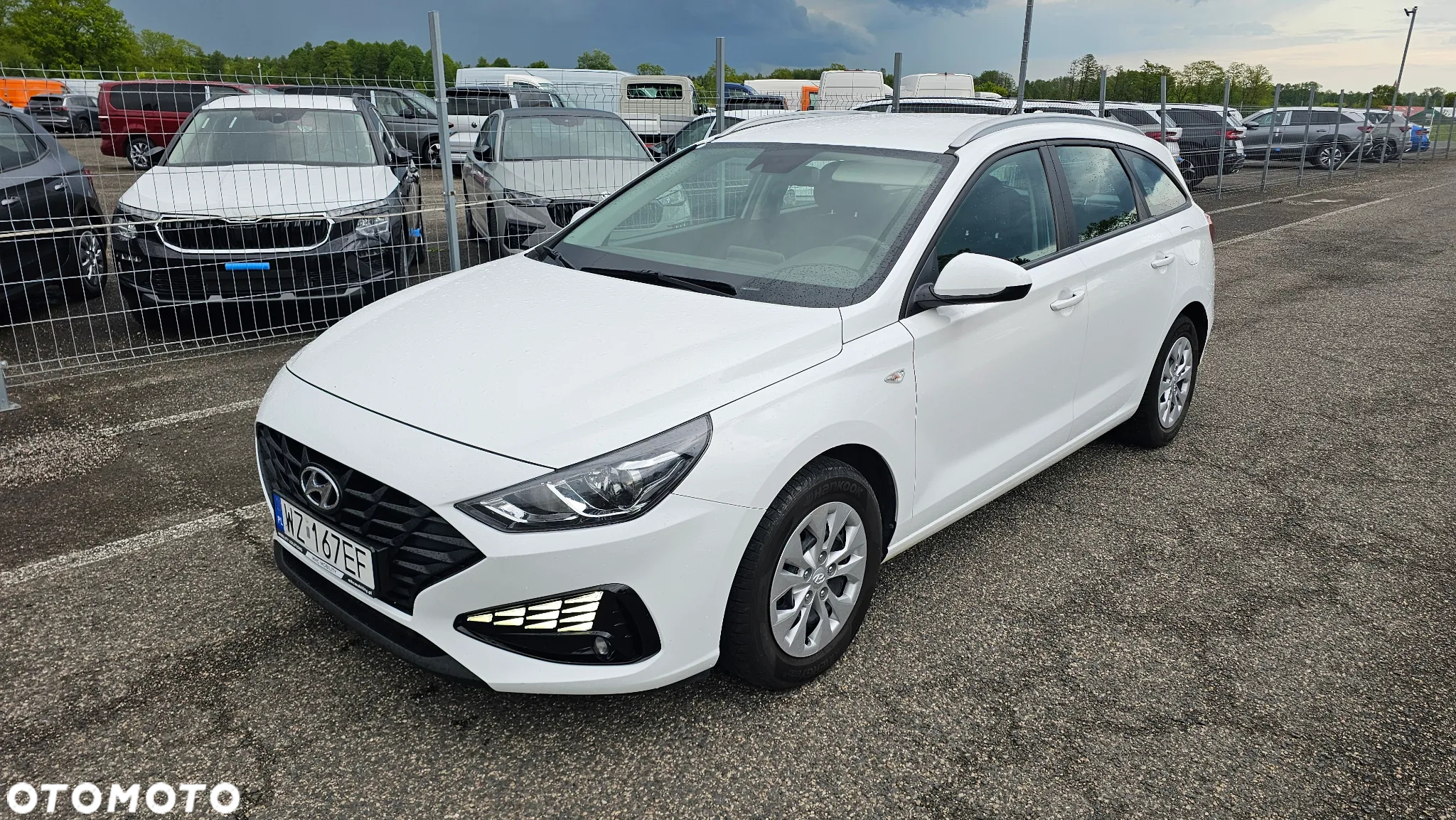 Hyundai i30 1.6 D Comfort DCT - 3