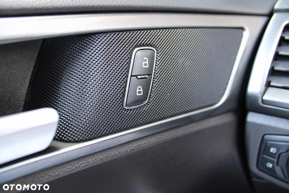 Ford Mondeo - 13
