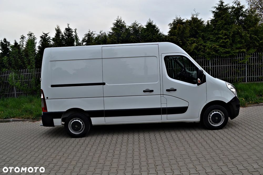 Renault Master - 15