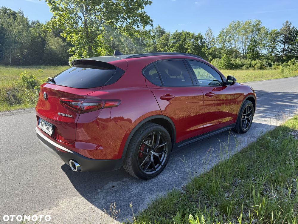 Alfa Romeo Stelvio 2.2 JTDM TI Q4 - 5