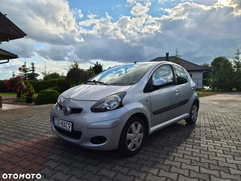 Toyota Aygo - 1