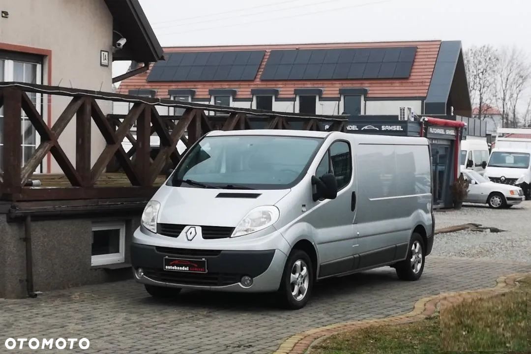 Renault Trafic 2.0dCi 90 - 1