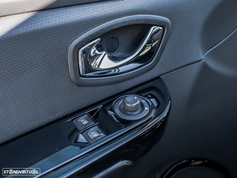 Renault Clio Sport Tourer dCi 90 Dynamique - 18