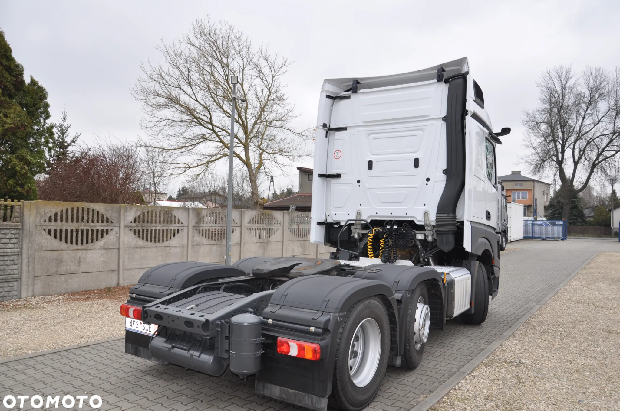 Mercedes-Benz Actros bez retardera - 4